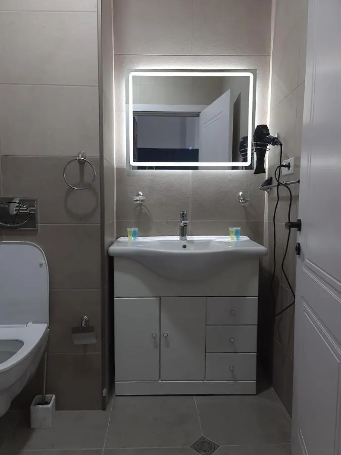New Apartment In Tbilisi Centre 0*,  Georgië